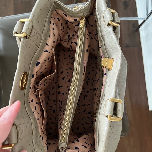 Marc by Marc Jacobs ostrich-embossed leather bag. PERFECT condition. - Picture 7 of 15